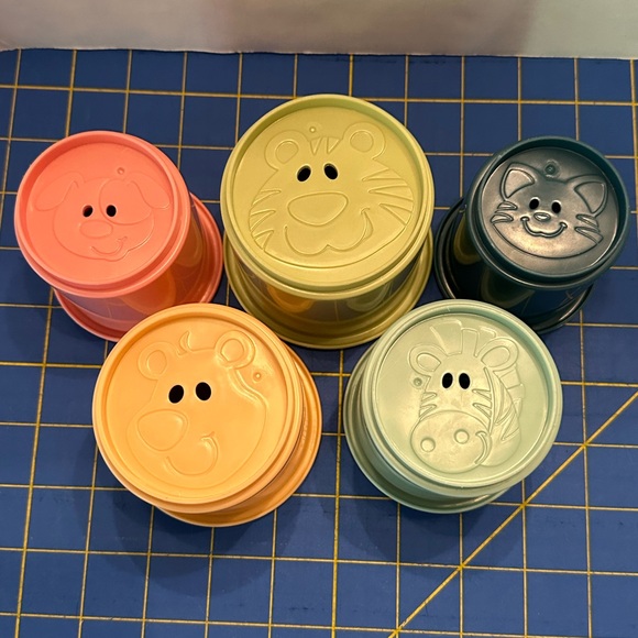 Stacking Nesting Cups Montessori Tub Time Learning Toys Water Play set of 5 - Picture 2 of 3